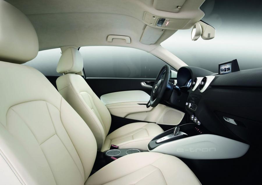Интерьер Audi A1 e-Tron Concept (8X) 2010 года  (фото 8 из 9)